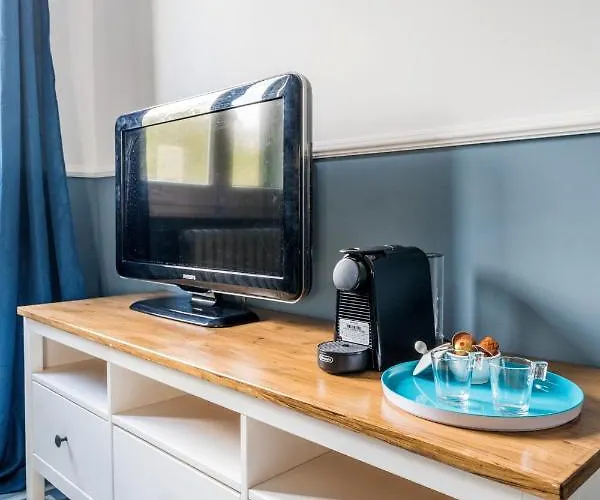 Elizabeth Penthouse, Charmy In Little London 10 Min From The Center *